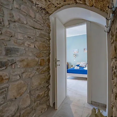 Bebcatia Bed & Breakfast